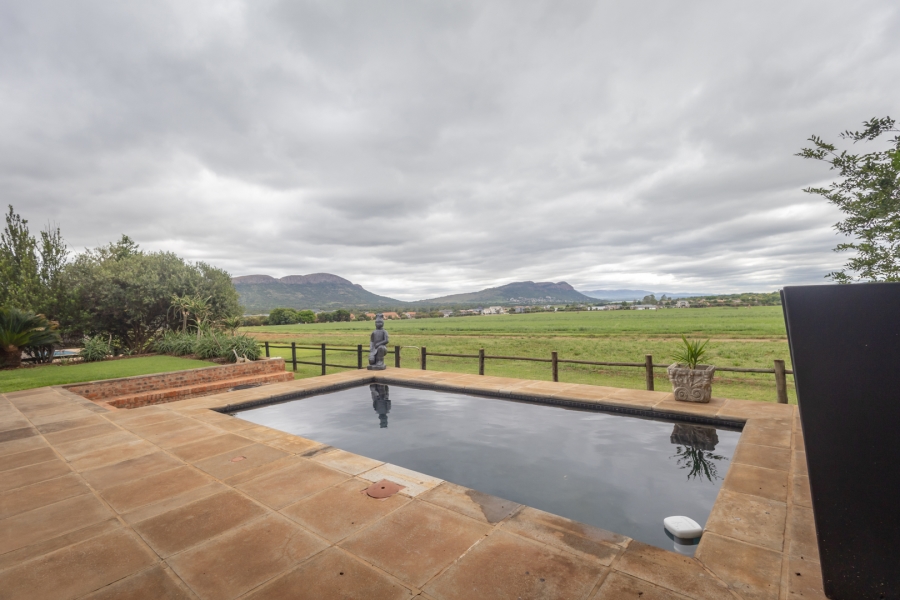 4 Bedroom Property for Sale in The Coves North West